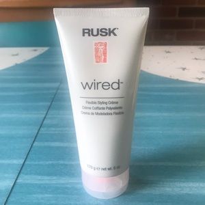 New Rusk Wired flexible styling creme